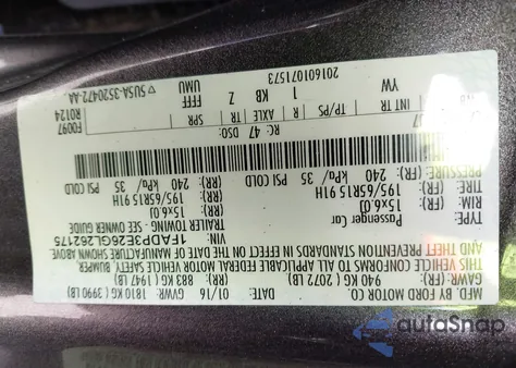 2016 Ford Focus S z USA, uszkodzony, nr VIN 1FADP3E26GL262175